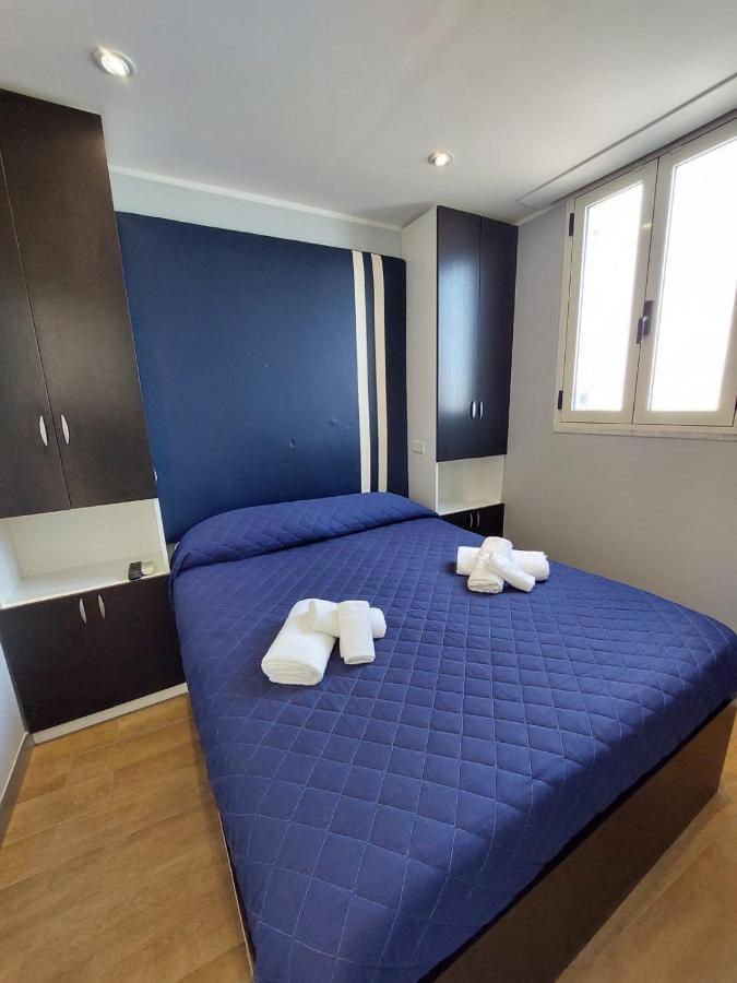 La Stanza Sul Porto Di Amalfi Camera Piccina Piccina Con Bagno Privato E Terrazzino Vista Mare Buitenkant foto